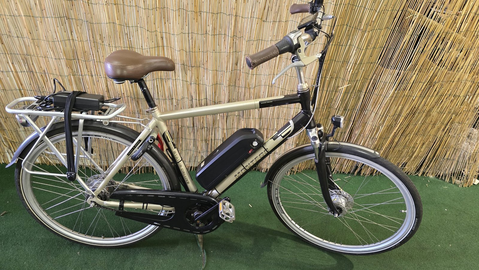 Montego Status 1599