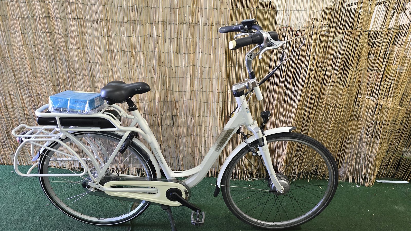 Sparta Amazone F7E 1643