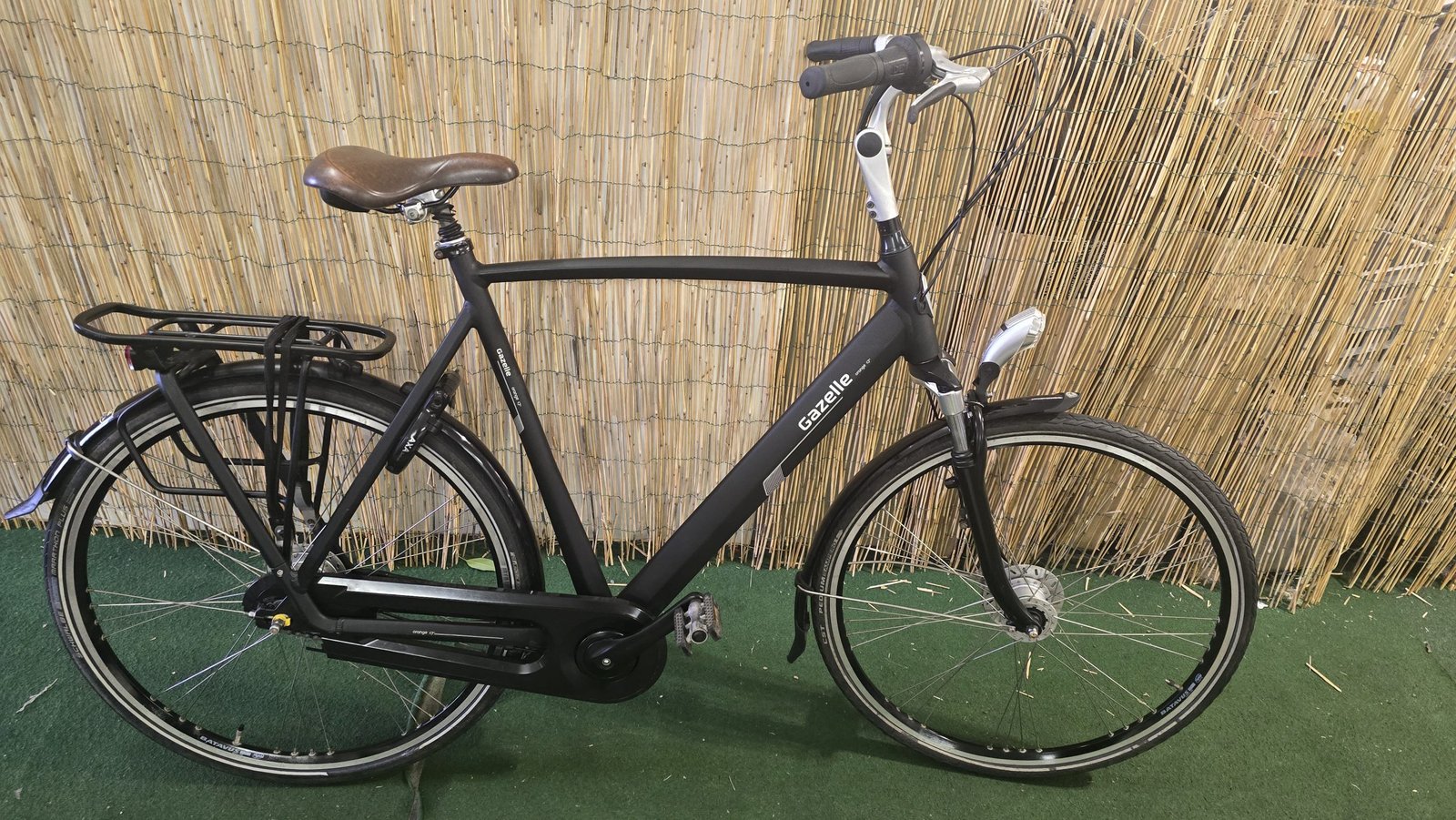 Gazelle Orange C7+ 1683