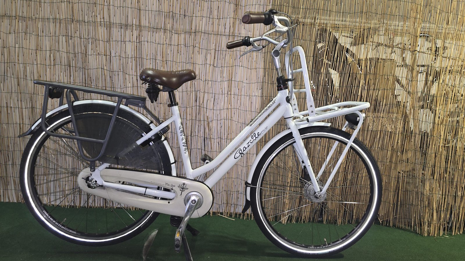 Gazelle Miss Grace 1725