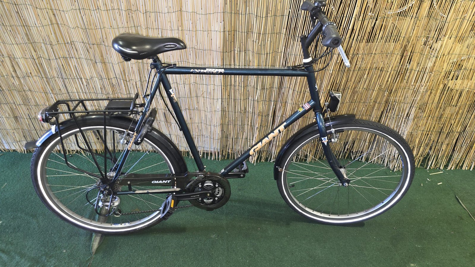 Giant Explore 1745