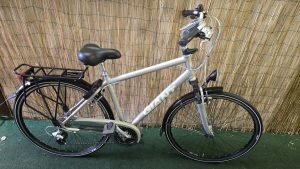 Giant Escaper 2553